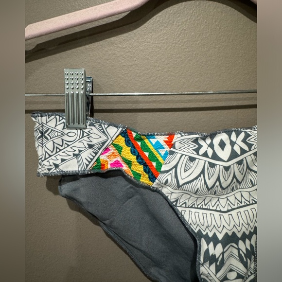 Small Rip Curl Mayan Sun Hipster Bikini Bottoms - Picture 3 of 5